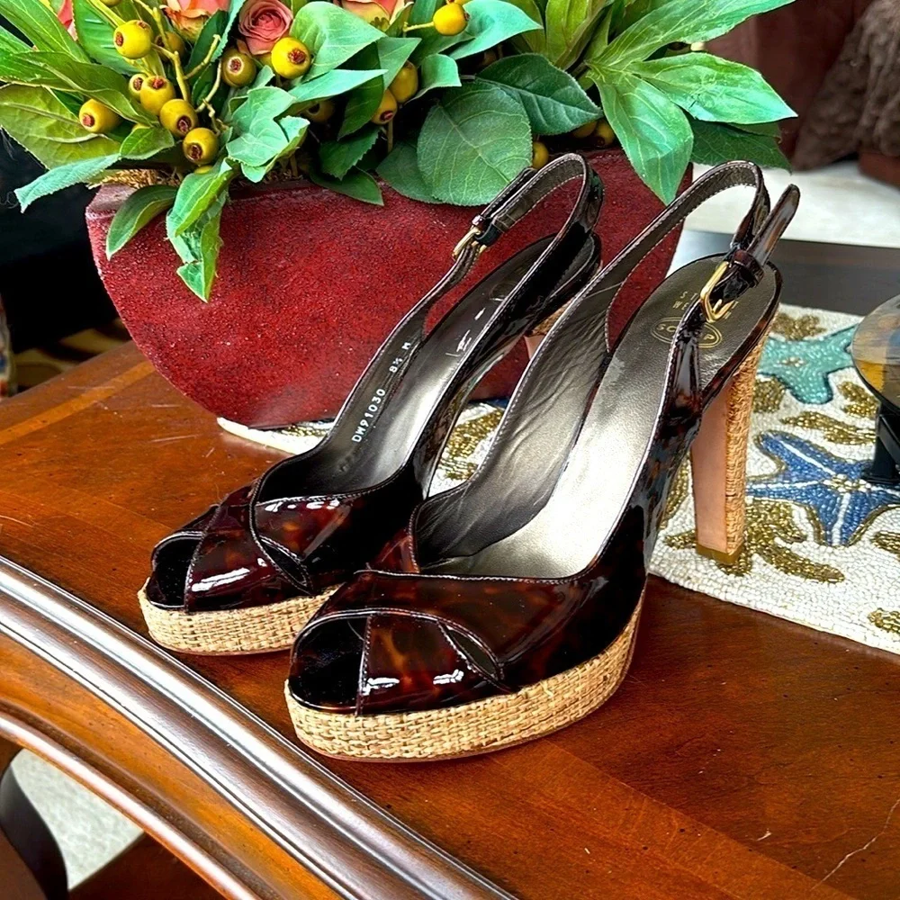 Stuart Weitzman for Scoop NYC Slingback Peep Toe Heels Tortoise Patent Leather